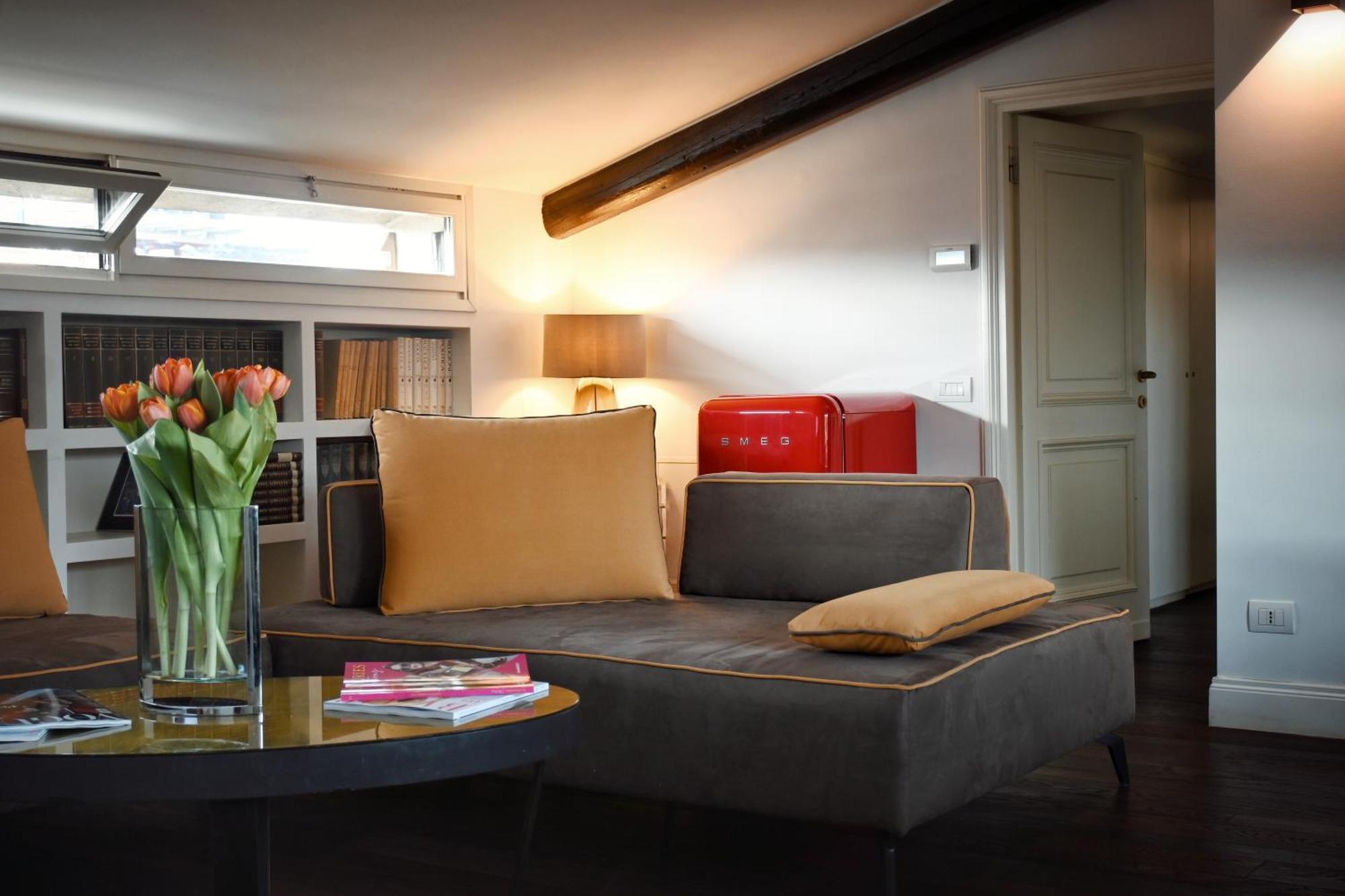 Allegroitalia Penthouse Montenapoleone Milan Exterior photo